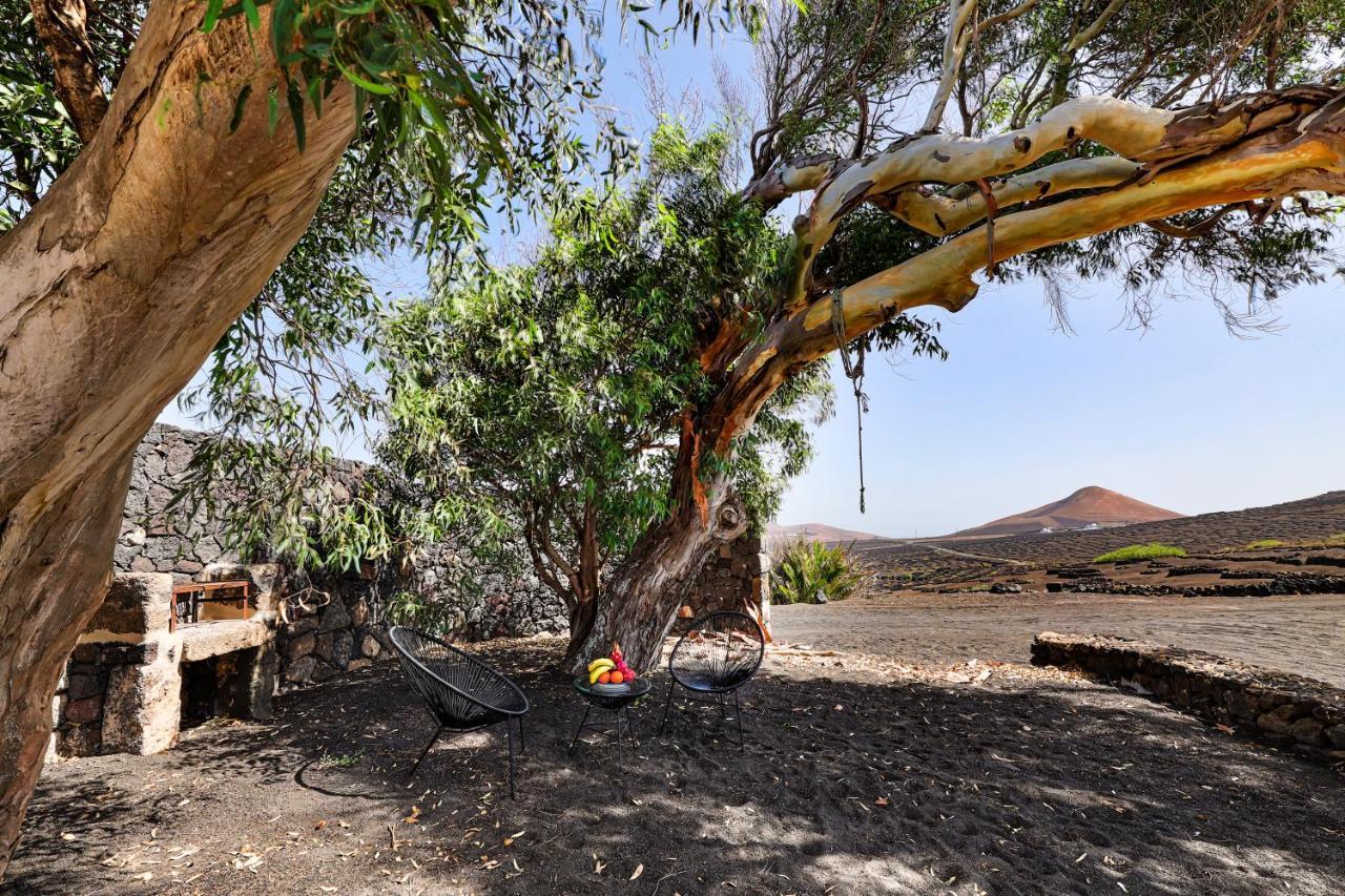Вилла Petit La Geria Lanzarote Тиас Экстерьер фото