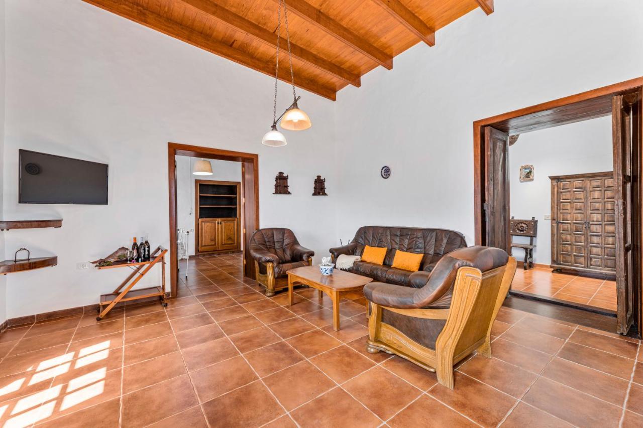 Вилла Petit La Geria Lanzarote Тиас Экстерьер фото